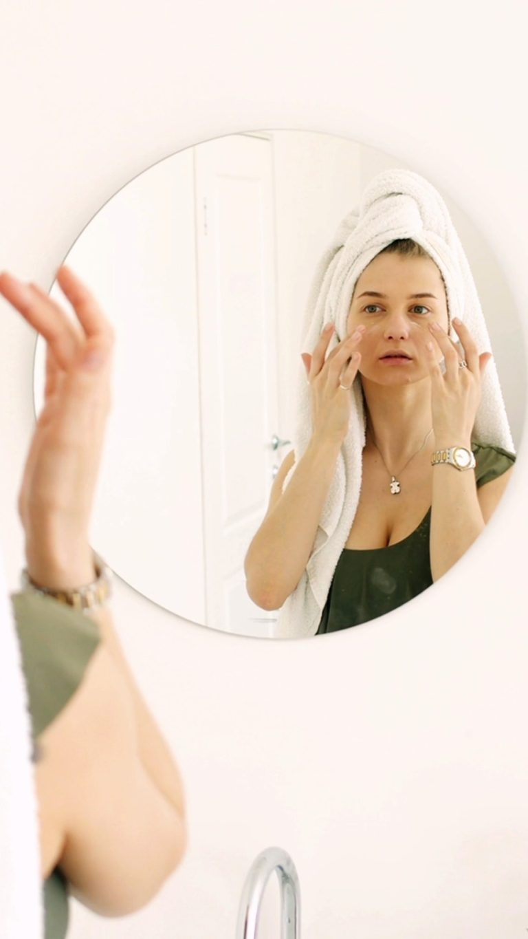 Instagram post from inamcosmetics.ro. This post is in position 1.